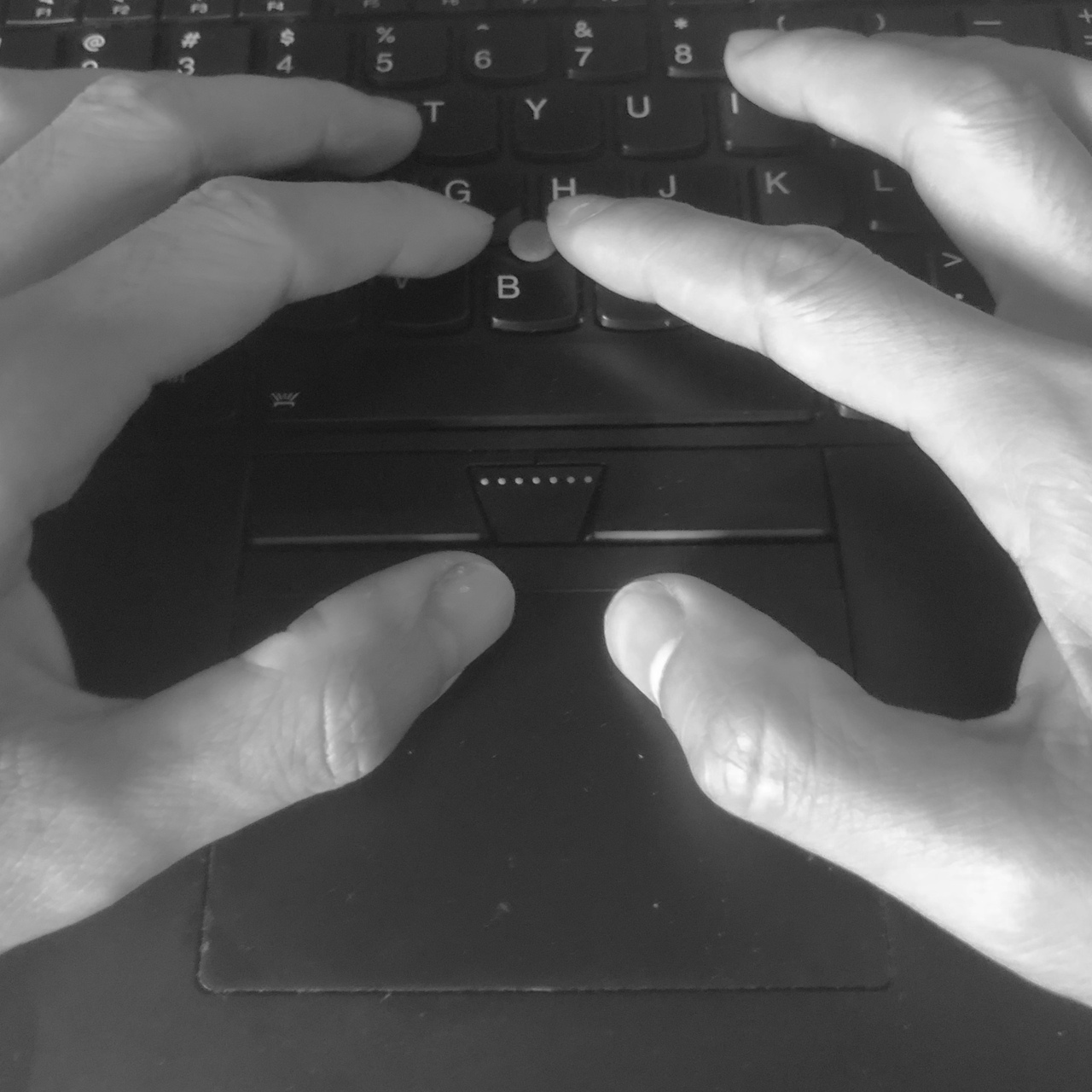 two-thumb scrolling